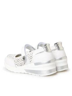 Babies à scratch en cuir