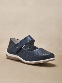 Babies ajourées à patte scratch