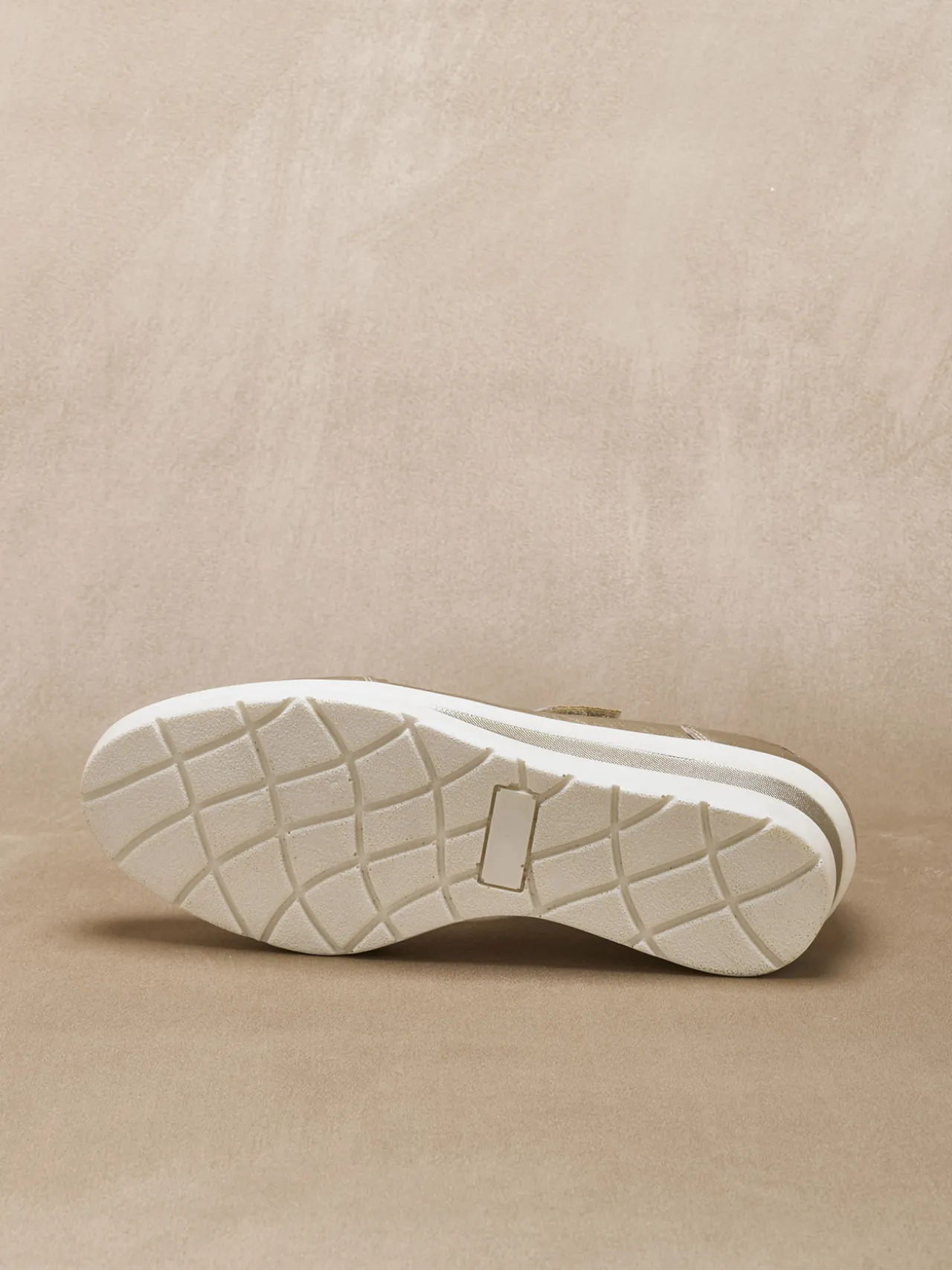 Babies cuir à scratch semelle compensée