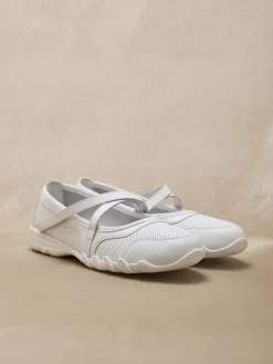 Babies d'été cuir perforé