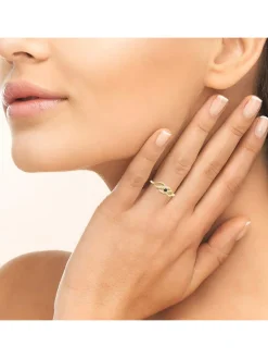 Bague avec oxyde de zirconium