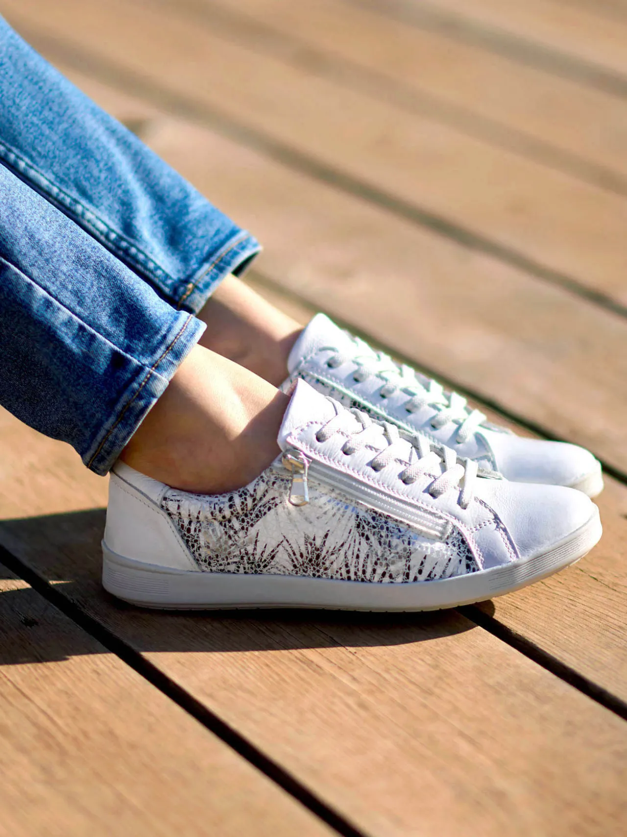 Baskets basses semelle amovible