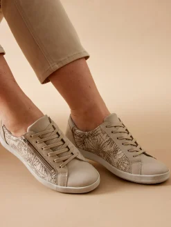 Baskets basses semelle amovible