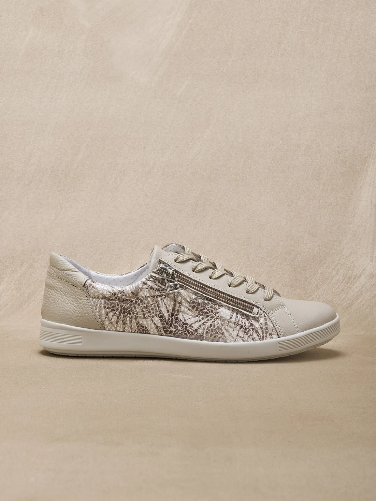 Baskets basses semelle amovible