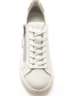 Baskets cuir motif papillon