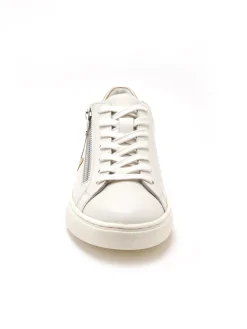 Baskets cuir motif papillon