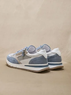 Baskets fermées par zip et lacets