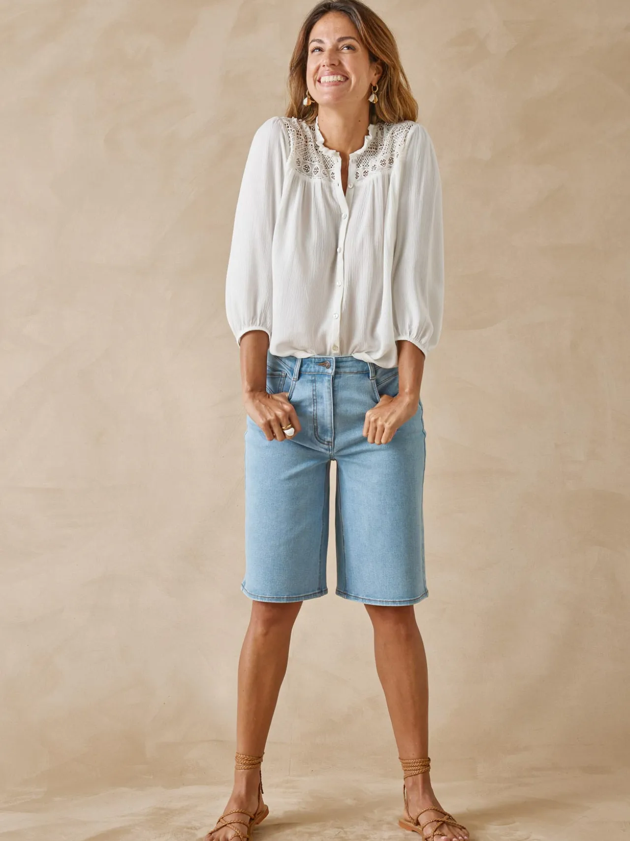 Blouse en crêpe avec macramé