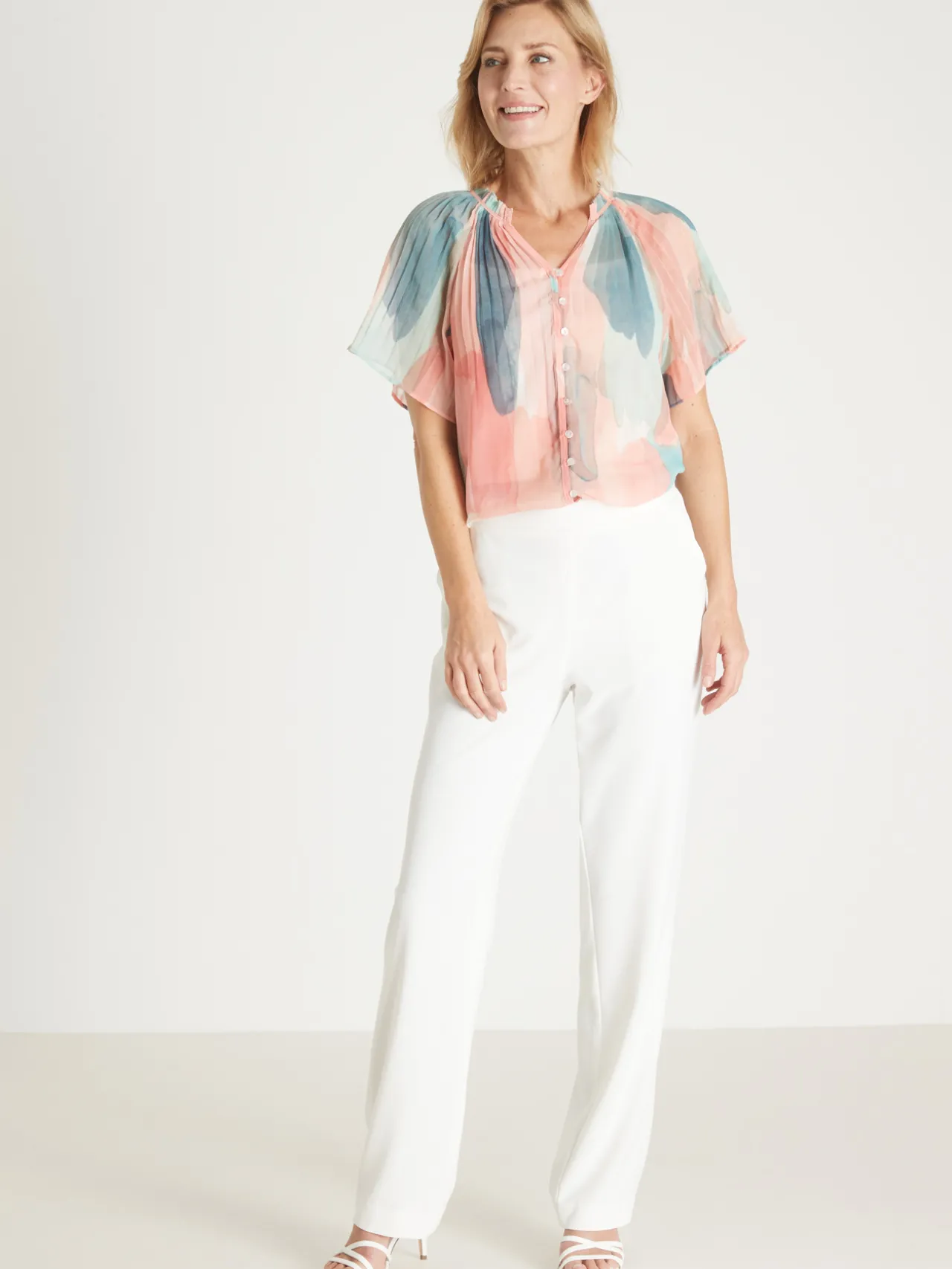 Blouse vaporeuse manches papillon