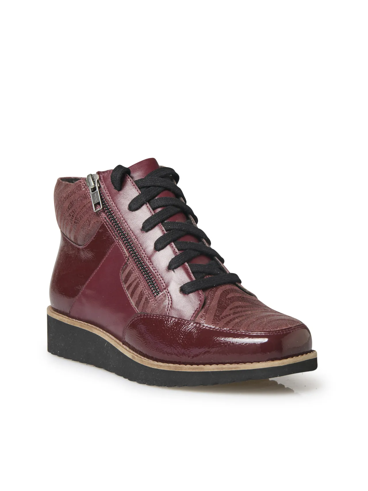 Boots à lacets cuir doublées suédine