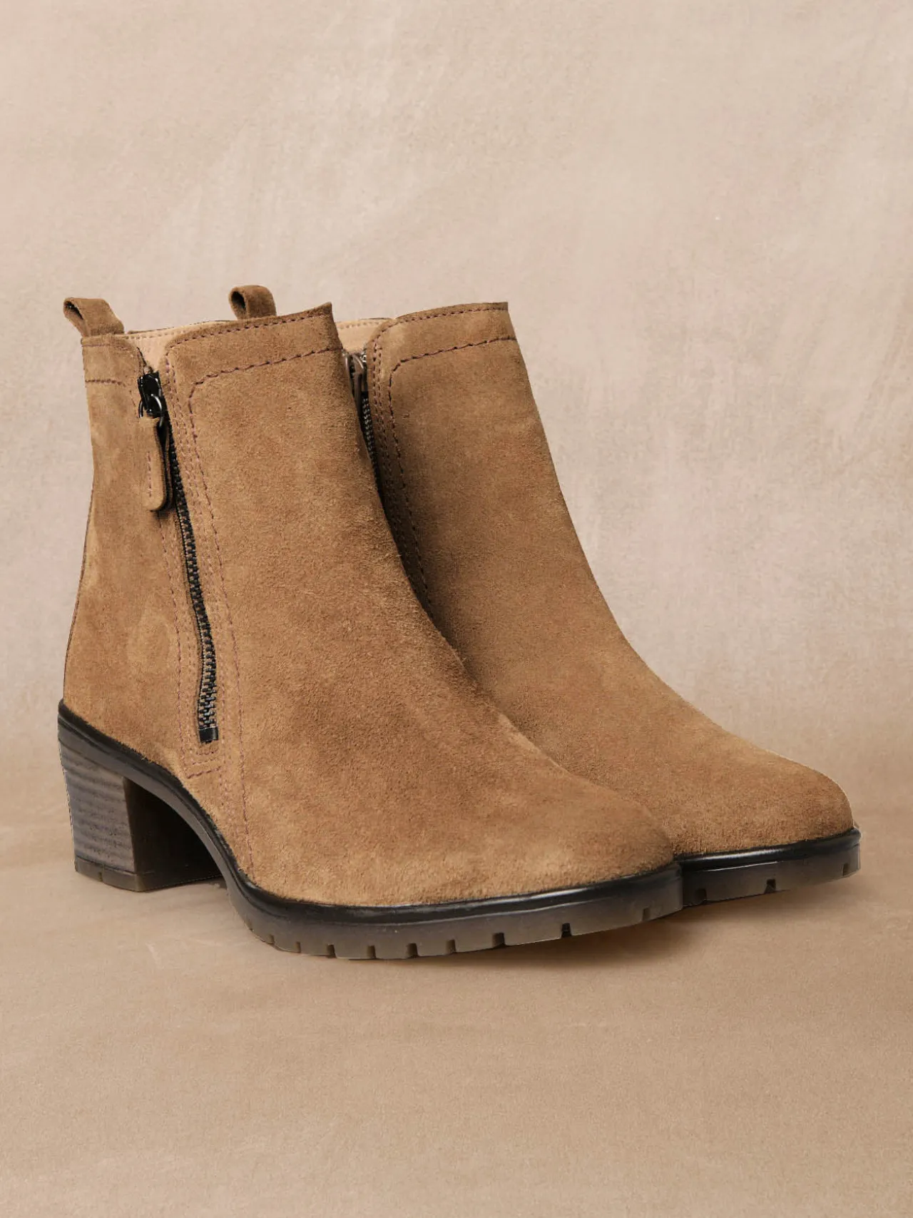 Boots cuir velours largeur confort