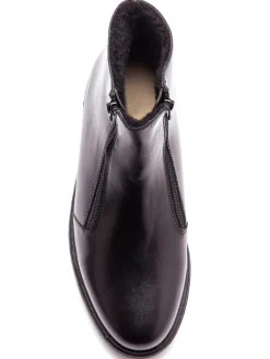 Bottillons cuir fourrés