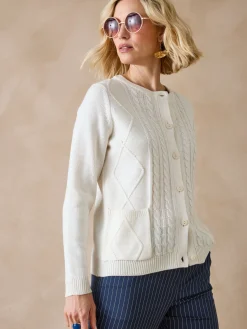 Cardigan en maille torsadée