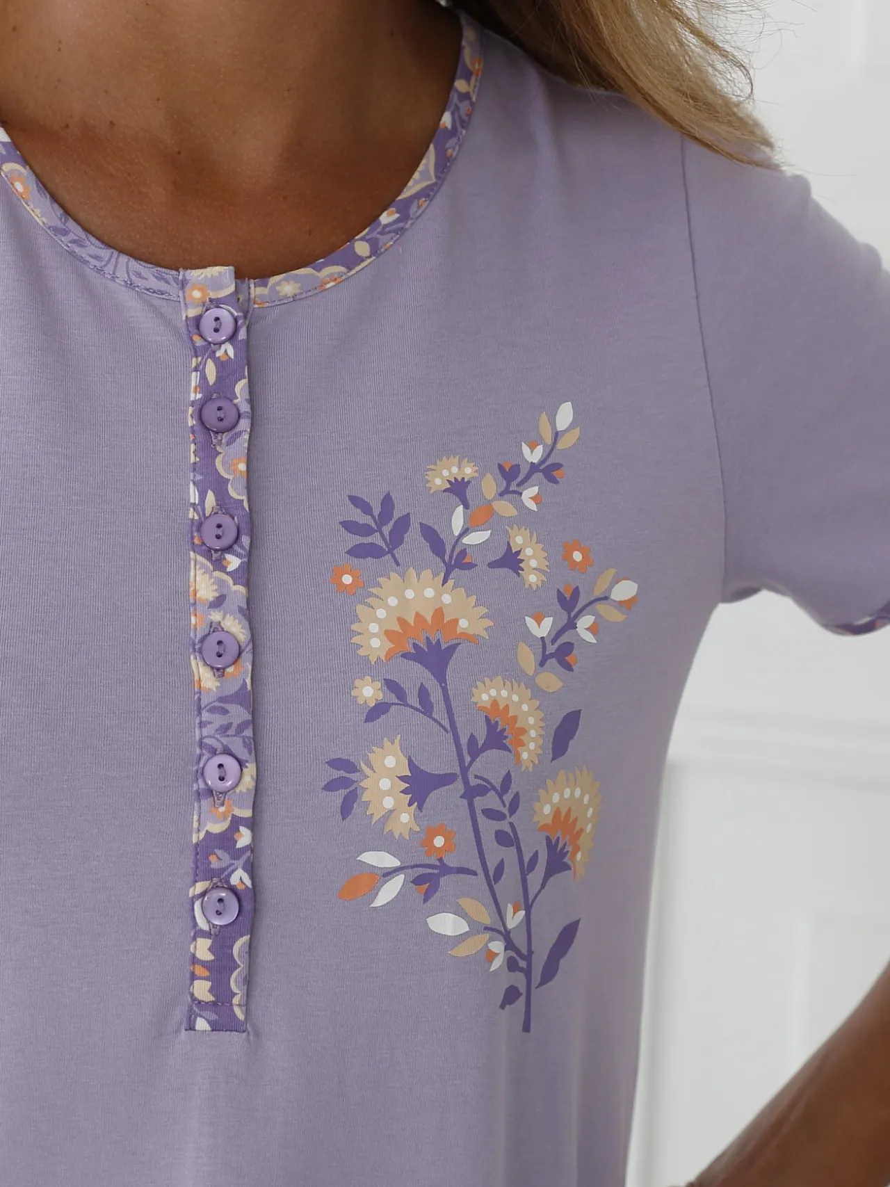 Chemise de nuit courte forme liquette