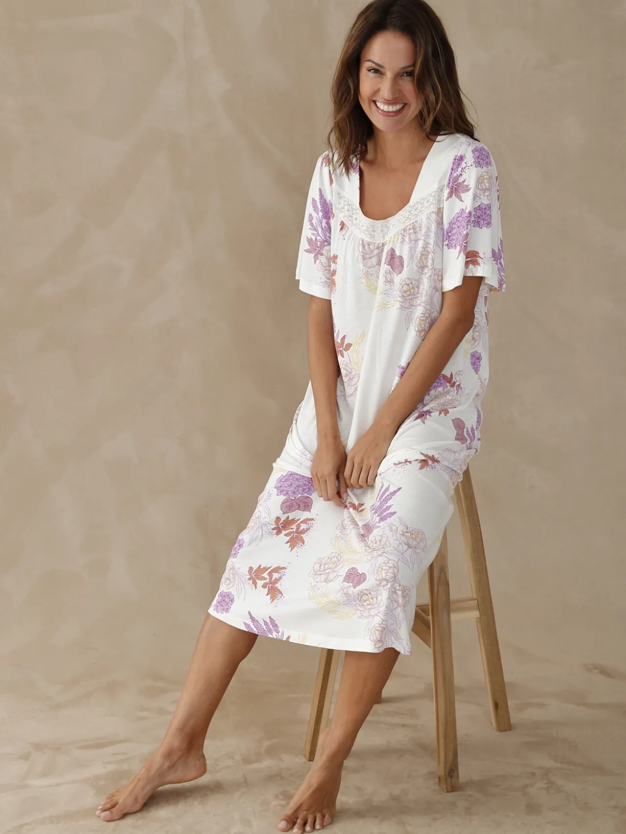 Chemise de nuit longue manches papillon