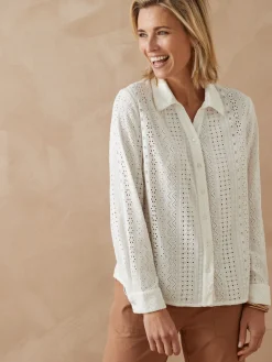 Chemisier en broderie anglaise
