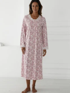 Chhemise de nuit longue détails macramé