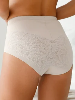 Culotte gainante avec dentelle