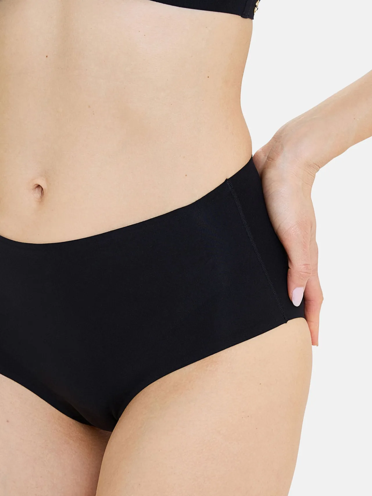 Culotte microfibre invisible