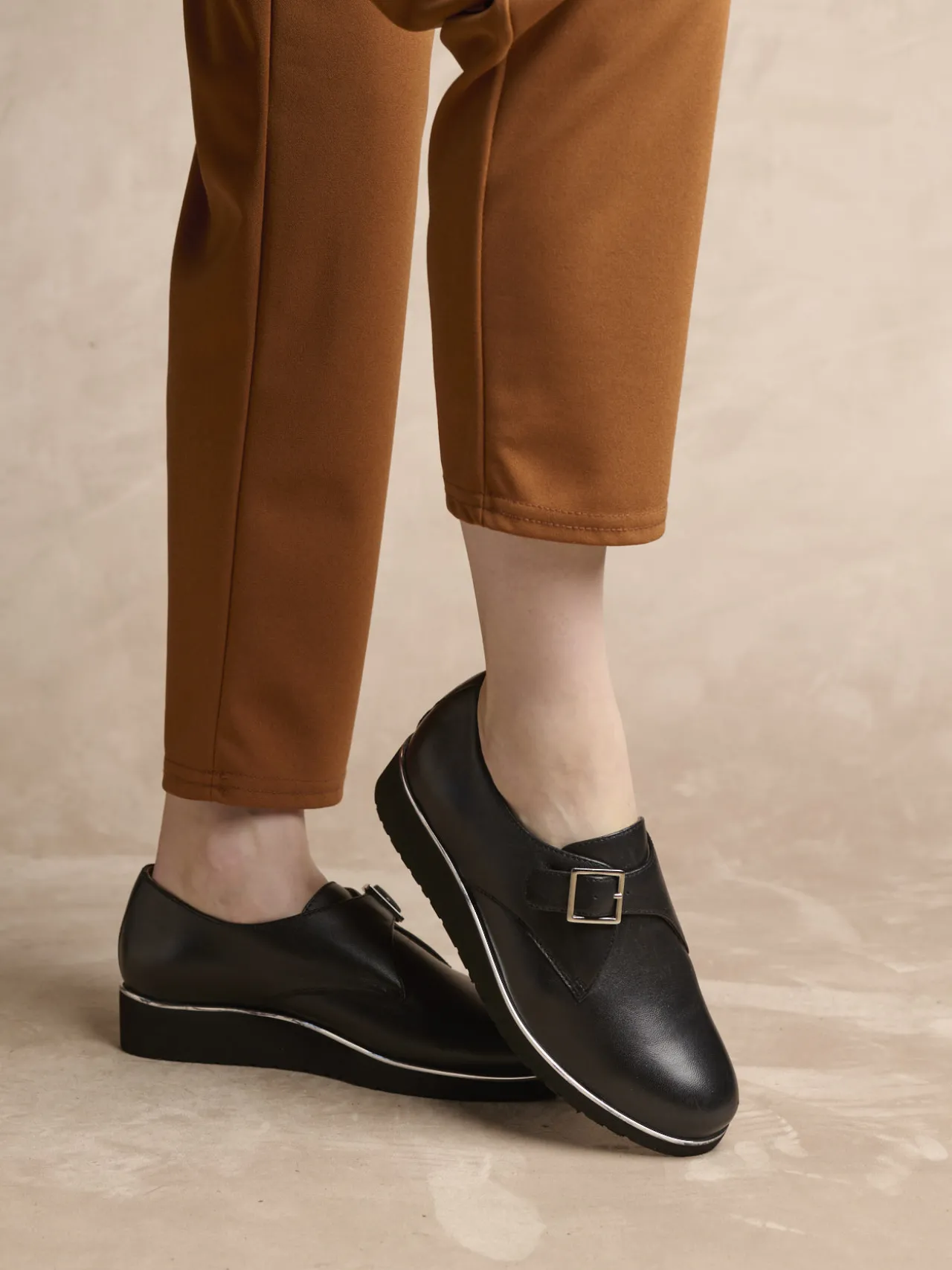 Derbies cuir avec boucle