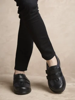 Derbies ultra larges 2 pattes scratchs