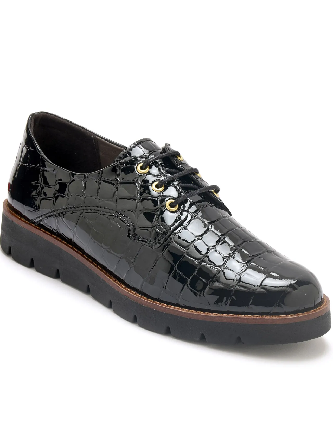 Derbies vernis façon croco
