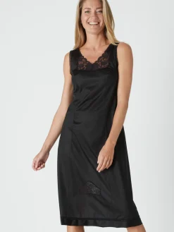 Fond de robe maille satinée 105cm