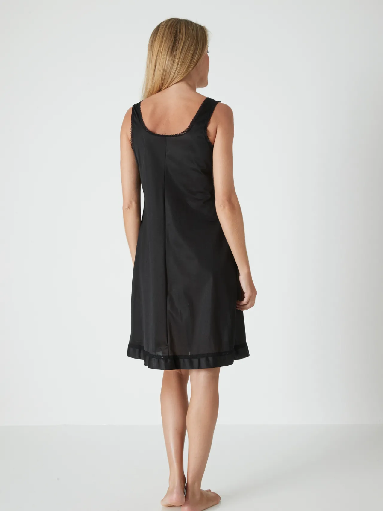 Fond de robe maille satinée 90 cm