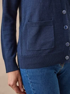 Gilet encolure V 50% laine mérinos