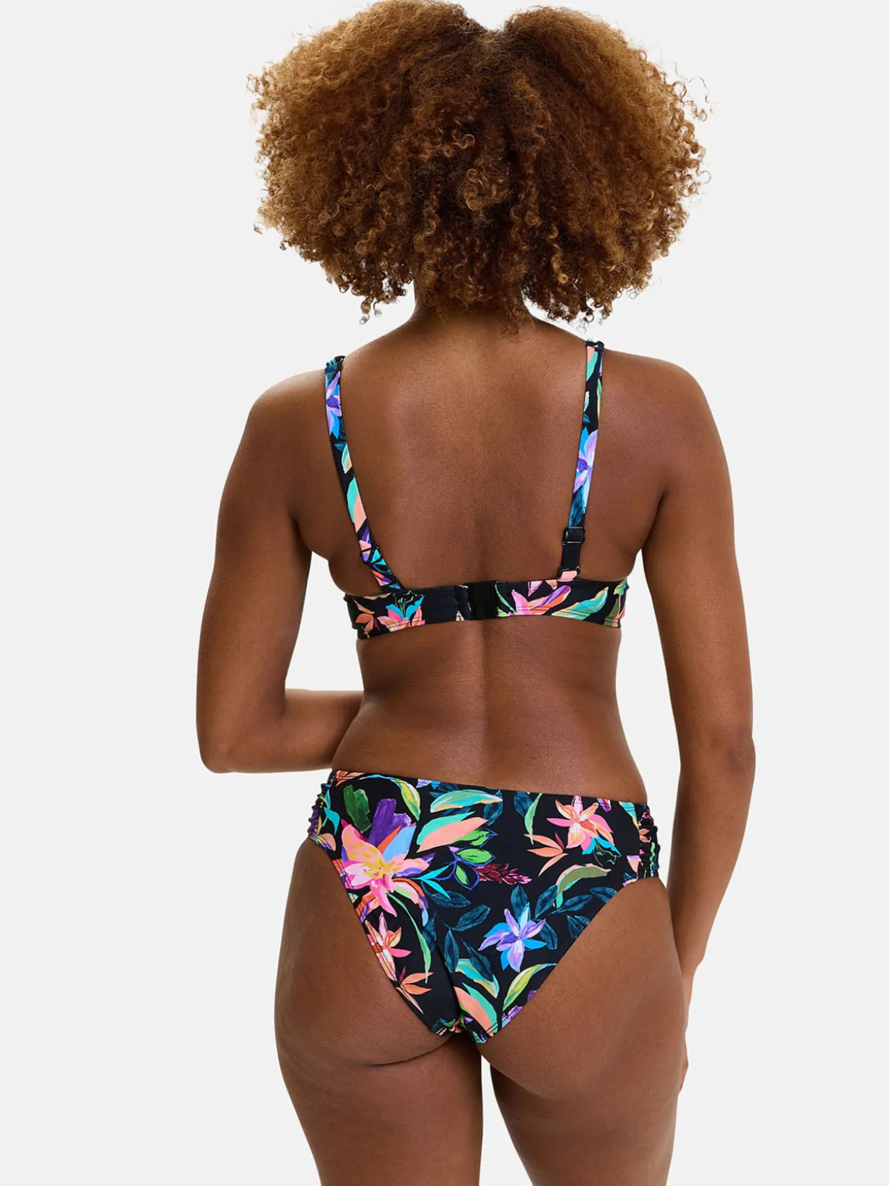 Haut de maillot de bain à armatures