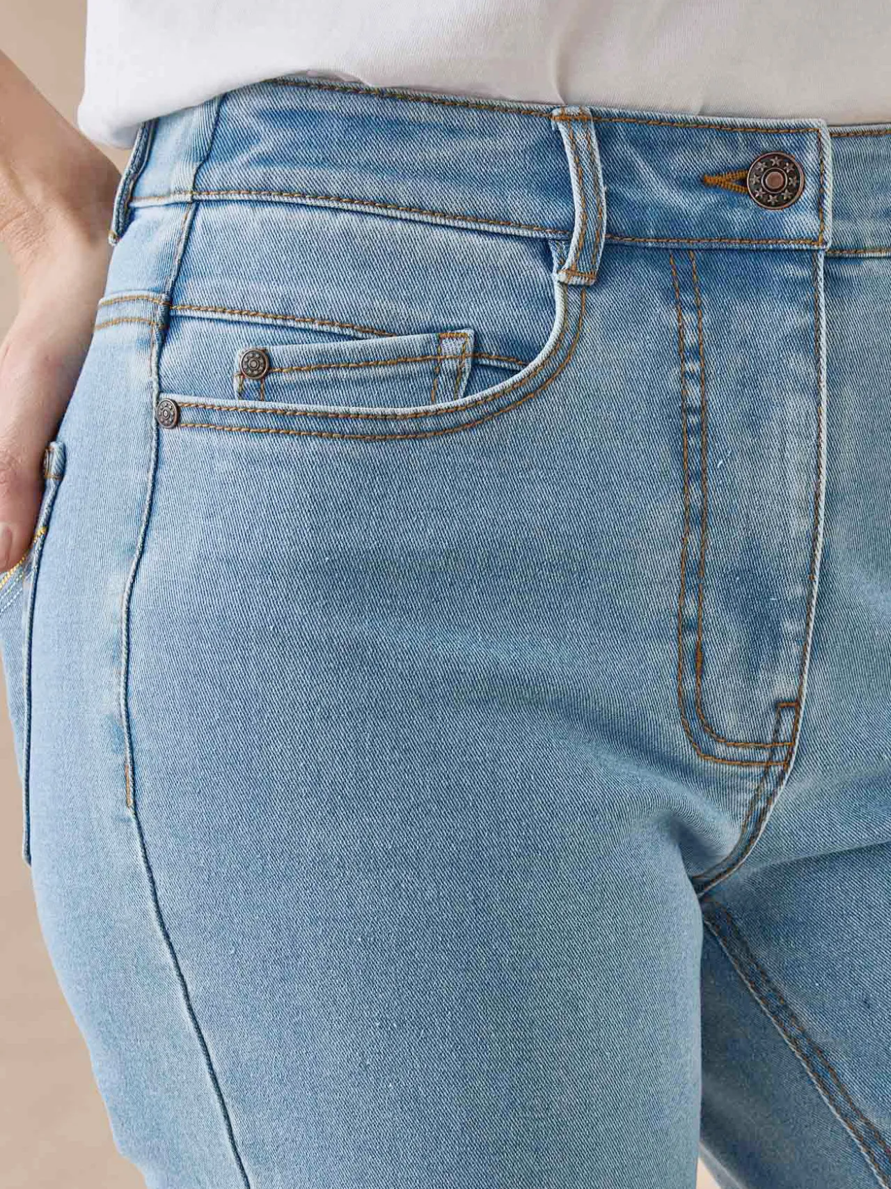 Jean droit taille haute stretch