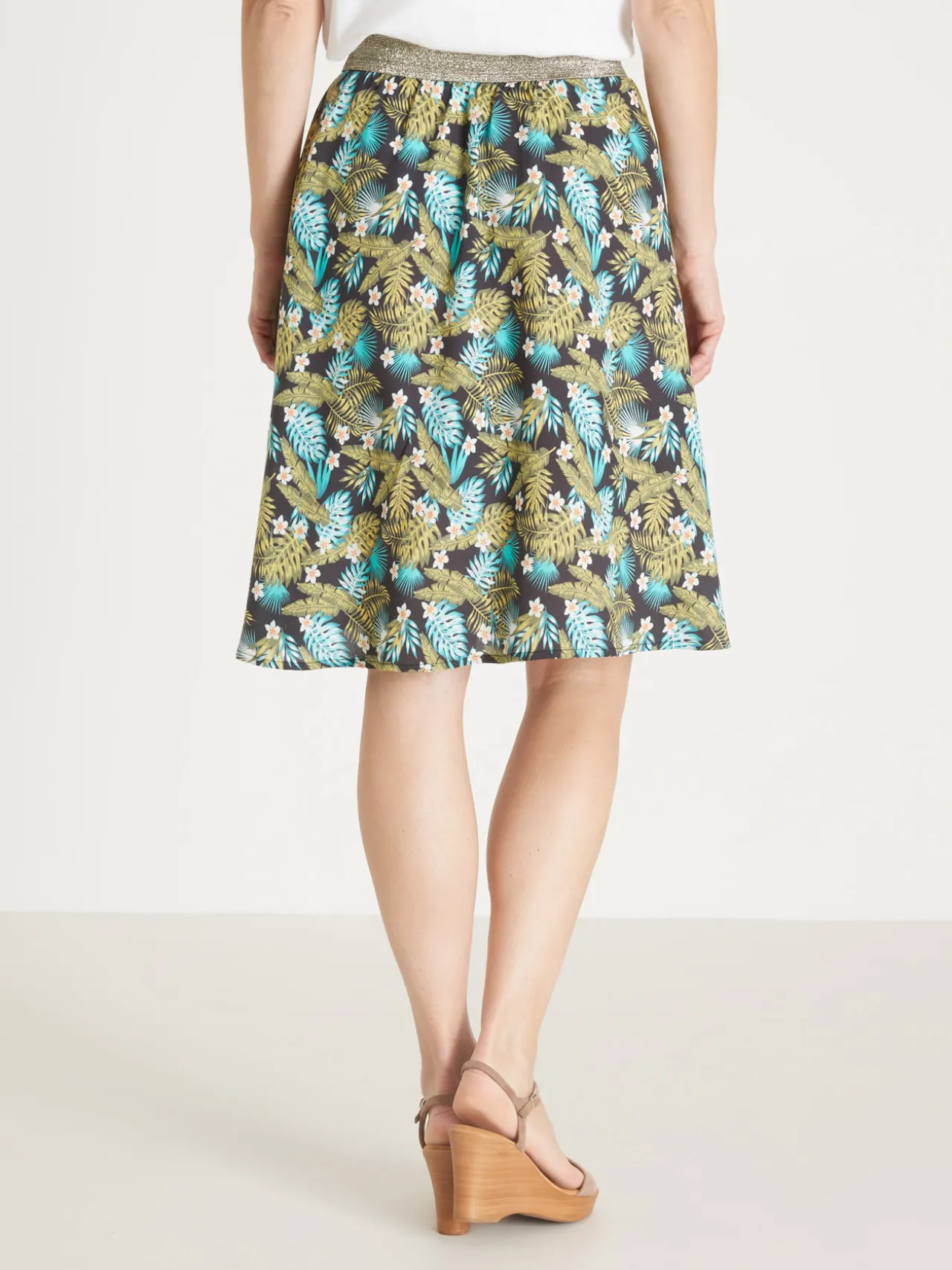 Jupe courte entièrement élastiquée