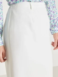 Jupe droite vous mesurez - d'1,60m