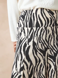 Jupe en maille, entièrement élastiquée