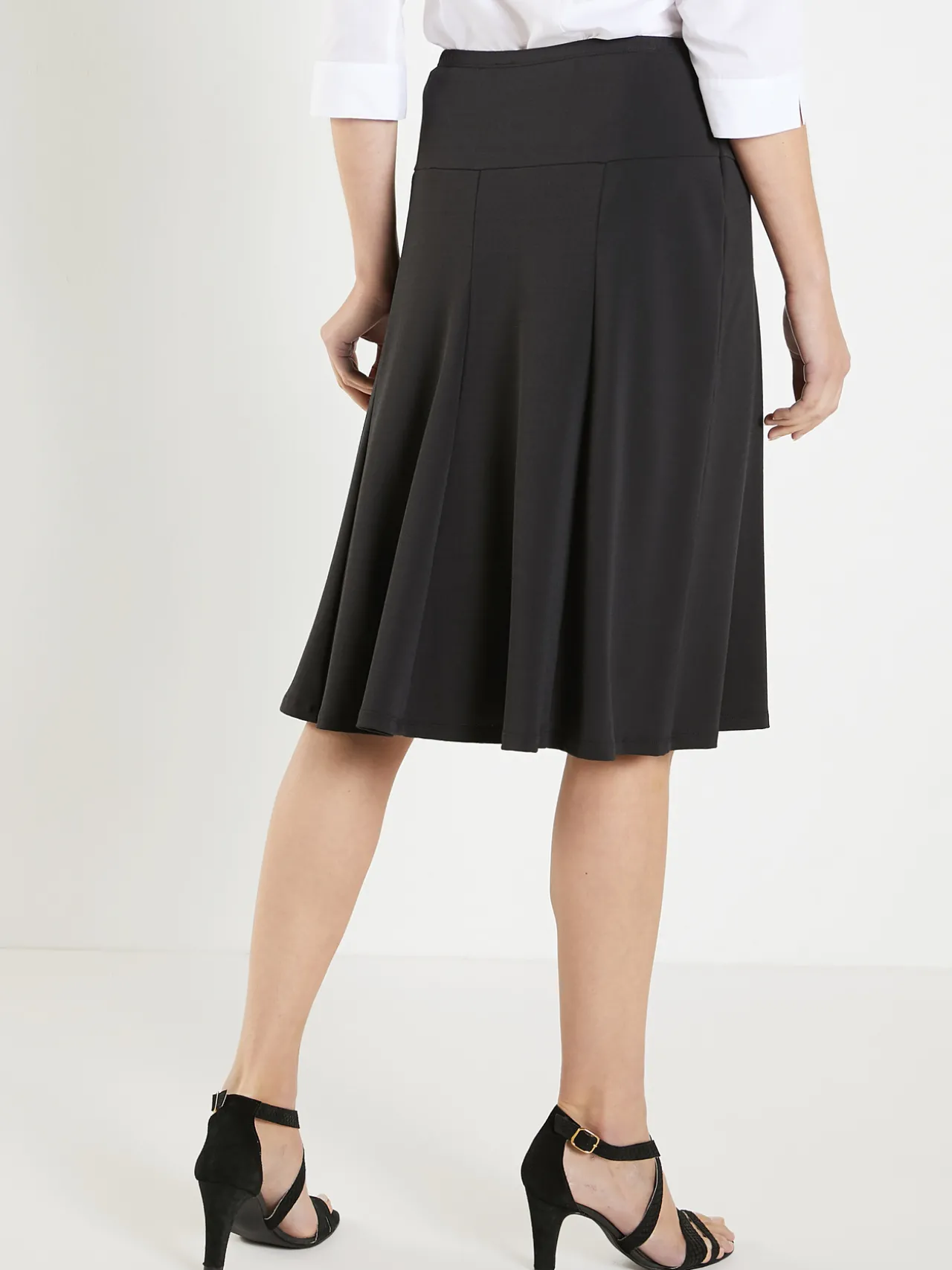 Jupe évasée entièrement élastiquée