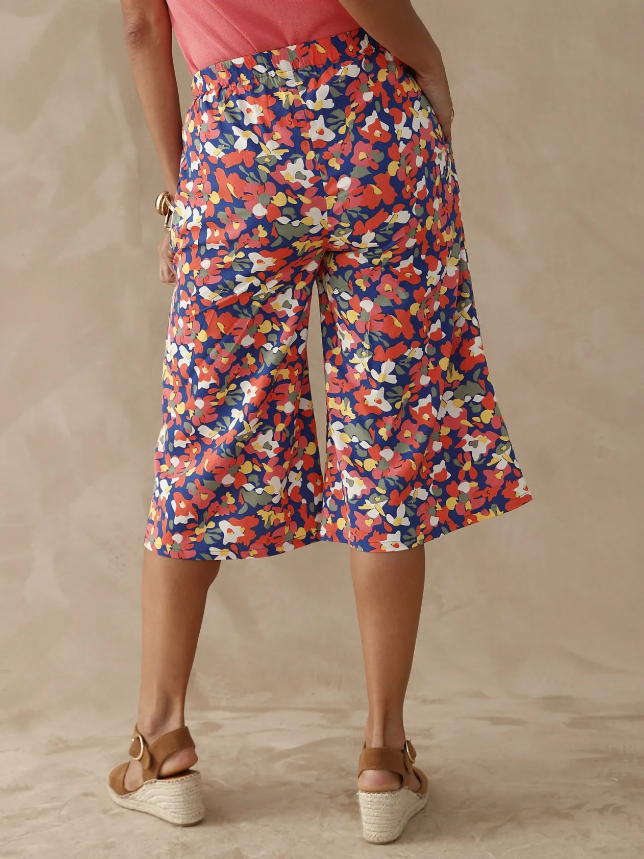 Jupe-culotte entièrement élastiquée