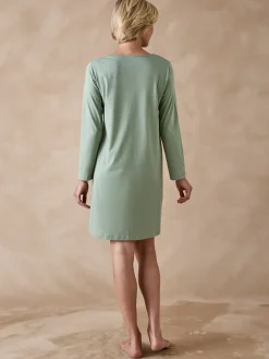 Lot 2 chemises de nuit forme tee-shirt