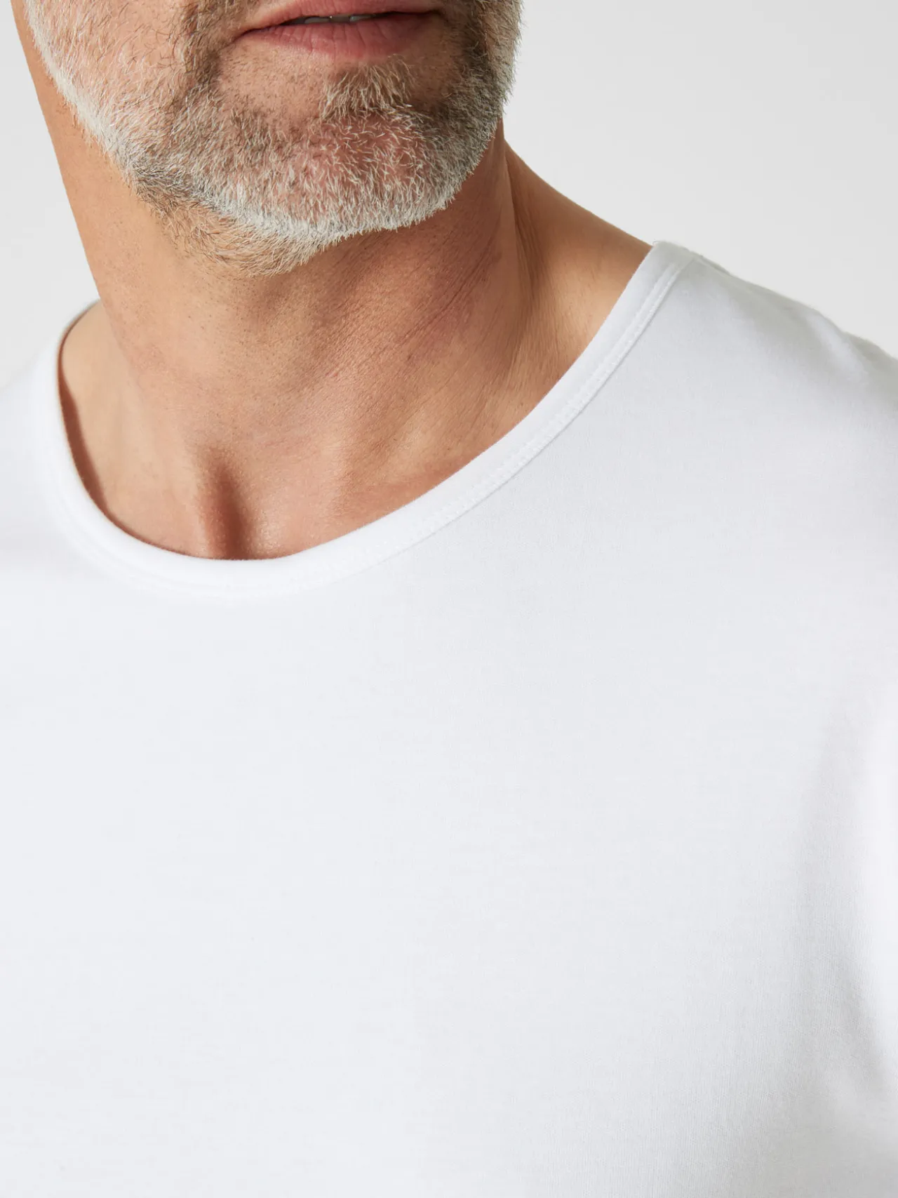 Lot 2 maillots de corps chauds col rond