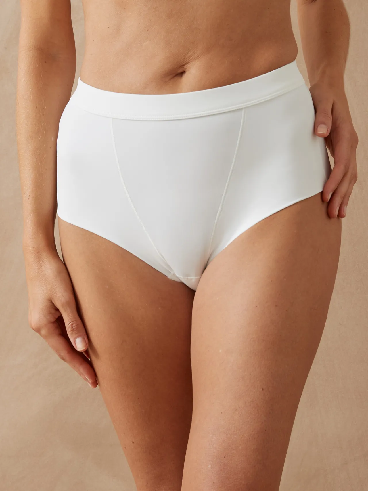 Lot de 2 culottes gainantes fond éponge