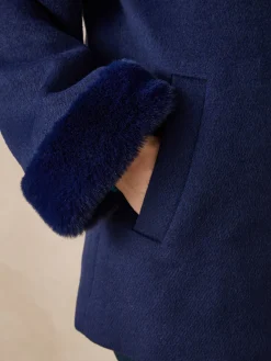 Manteau court coupe ample