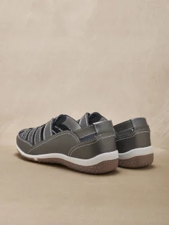 Mocassins ajourés élastiqués