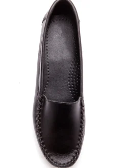 Mocassins plateau lisse largeur confort