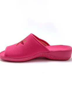 Mules brodées doublure éponge