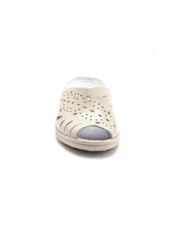 Mules en cuir ajouré