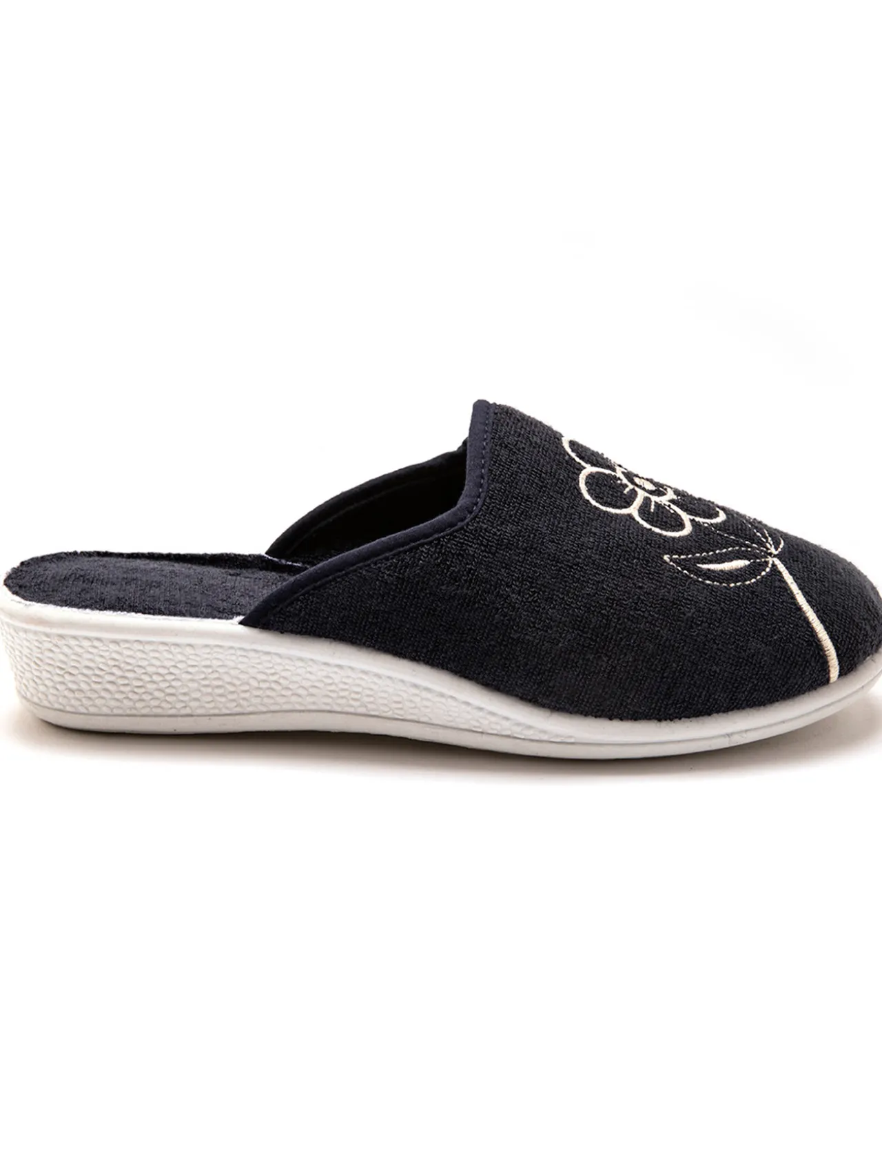 Mules fermées brodées