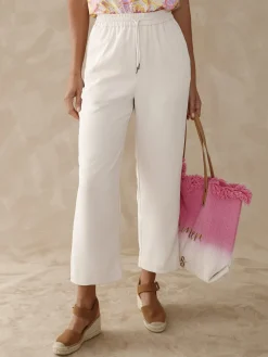 Pantacourt coupe droite et large