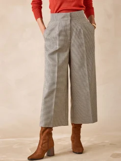 Pantacourt large élastiqué dos