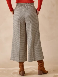 Pantacourt large élastiqué dos