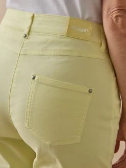 Pantacourt élastiqué en gabardine