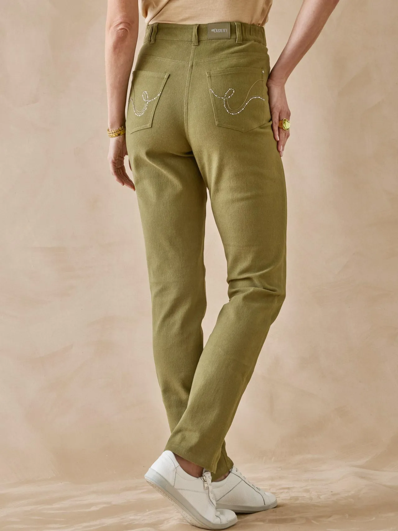 Pantalon 5 poches coupe droite